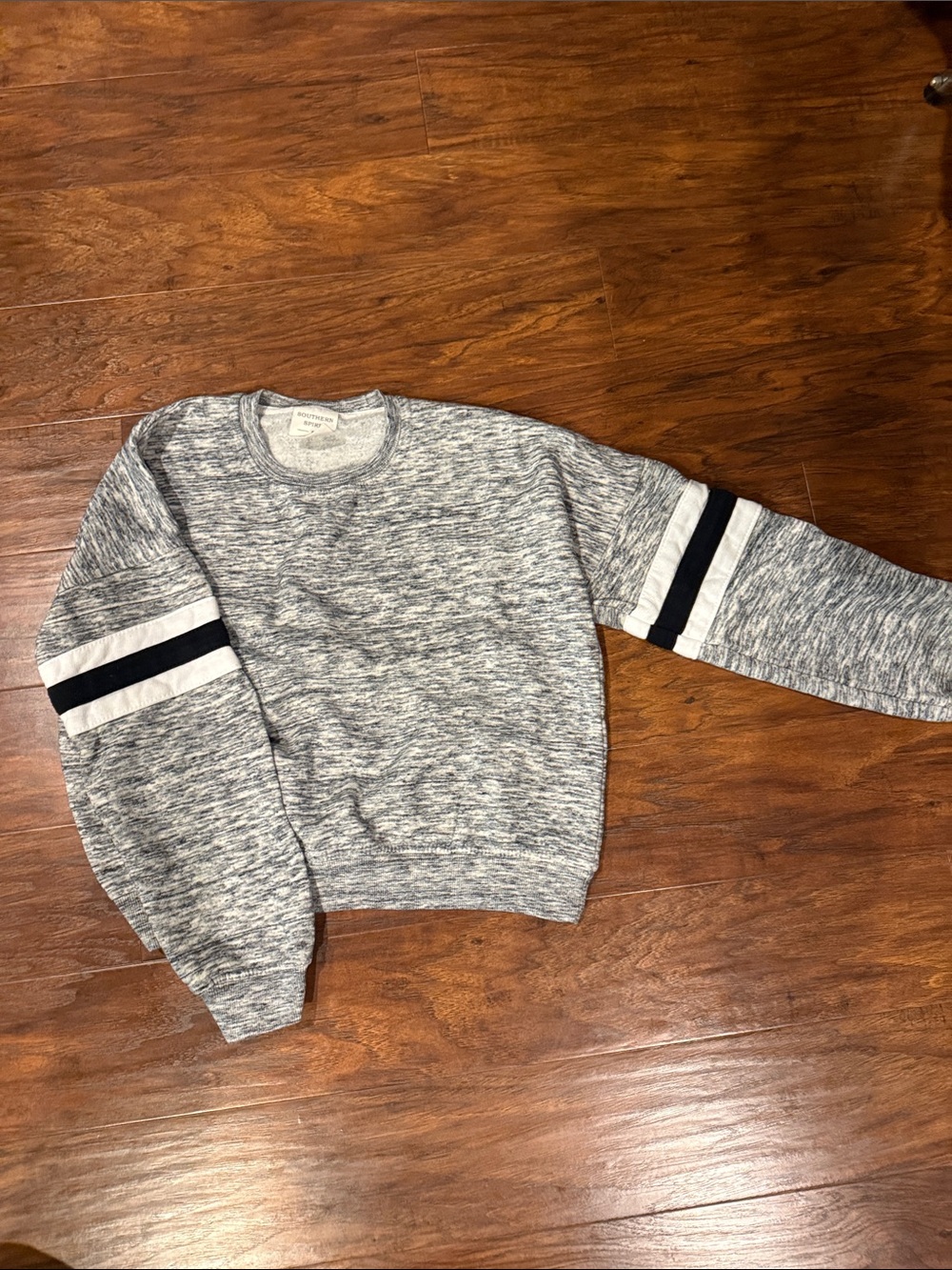Southern Tide Heather Gray Pullover with Black & White Sleeve Stripes